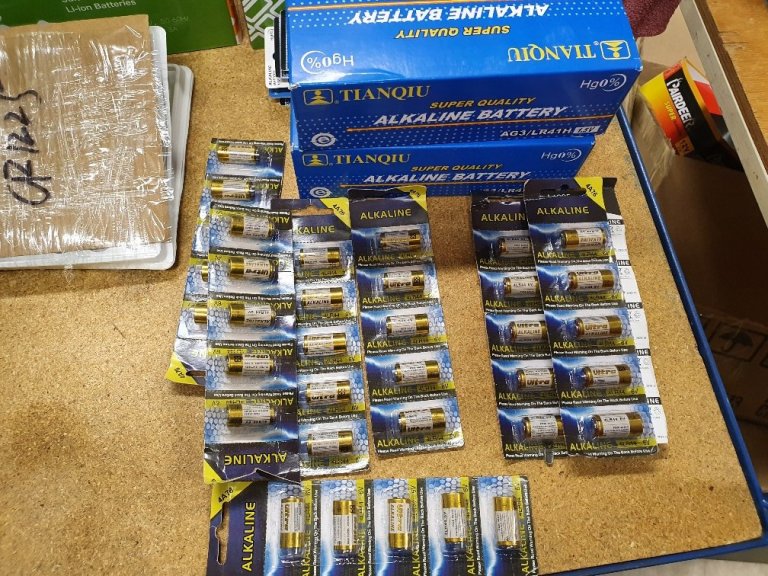 ULTRA 4LR44 Super Alkaline